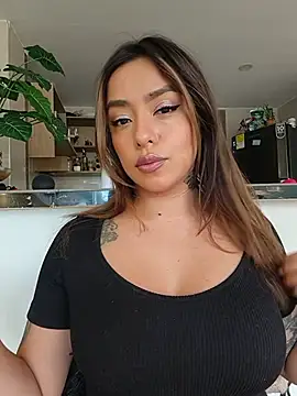 foxxy lover online show from July 16, 3:40 pm
