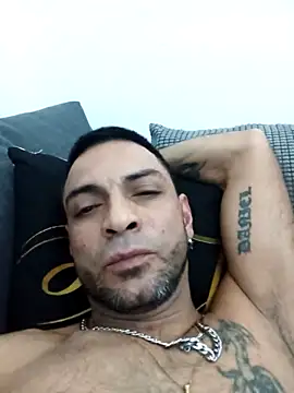 yoahotpetrafiery online show from February 1, 10:36 am