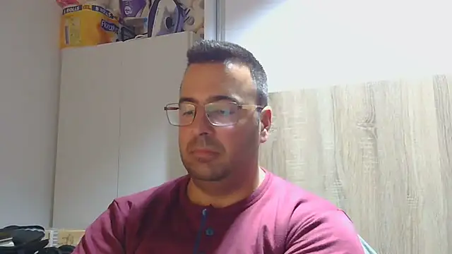 Snapshot of VanillaTime78-Jorge chatting on April 14, 10:05 pm VanillaTime78-Jorge online show from April 14, 10:05 pm
