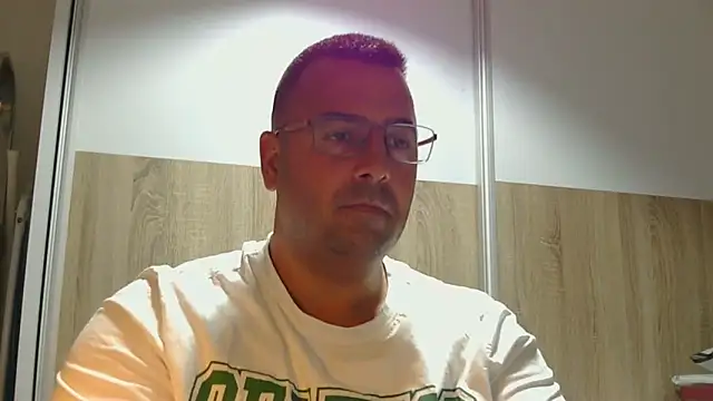 Snapshot of VanillaTime78-Jorge chatting on May 22, 11:10 pm VanillaTime78-Jorge online show from May 22, 11:10 pm