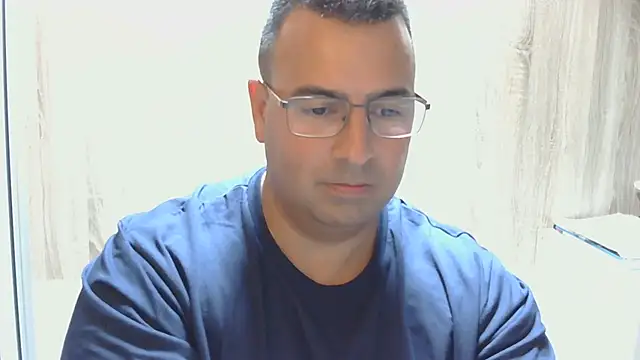 Snapshot of VanillaTime78-Jorge chatting on May 25, 8:26 pm VanillaTime78-Jorge online show from May 25, 8:26 pm