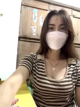 Baby-sexytits2026 online show from April 24, 9:39 pm