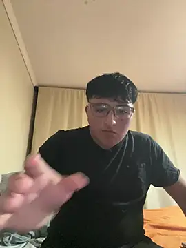 luchooo18 online show from April 6, 3:26 am