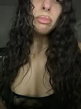 Snapshot of Amira7x chatting on March 6, 5:59 am Amira7x online show from March 6, 5:59 am