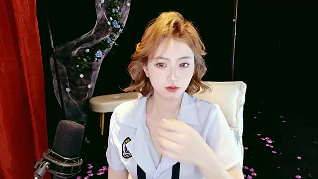 Snapshot of Lady-Mia777 chatting on March 24, 2:16 am Lady-Mia777 online show from March 24, 2:16 am