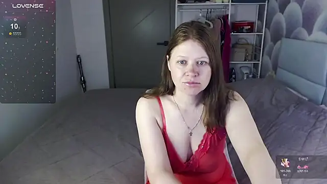 Snapshot of Aleksasamuii chatting on May 28, 10:29 pm Aleksasamuii online show from May 28, 10:29 pm