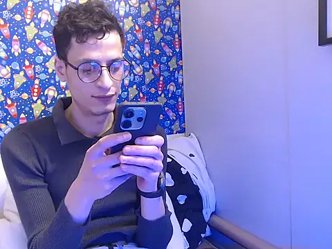 xron6 online show from February 3, 8:14 pm