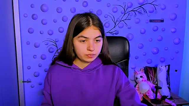 Snapshot of mary_moon__ chatting on February 13, 9:49 am mary moon online show from February 13, 9:49 am