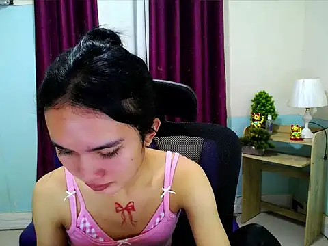 devine goddess online show from May 8, 3:50 pm