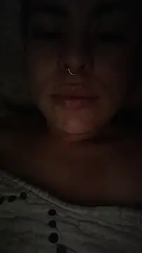 Snapshot of Kennya_Rodriguez chatting on May 18, 9:37 am Kennya Rodriguez online show from May 18, 9:37 am