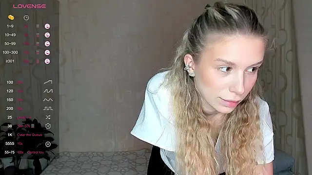 Elysia kiss online show from February 9, 5:00 am