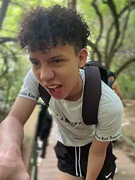 yoursexyjose online show from April 12, 6:13 pm