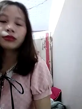 Snapshot of -Bami- chatting on March 17, 12:04 am -Bami- online show from March 17, 12:04 am