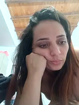 Snapshot of CristalOwens chatting on May 2, 7:46 am CristalOwens online show from May 2, 7:46 am