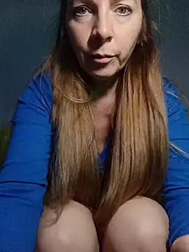 Snapshot of sexyrubyta chatting on March 18, 8:45 pm sexyrubyta online show from March 18, 8:45 pm