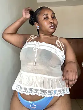 MeekyCurvyAss online show from May 28, 10:45 am