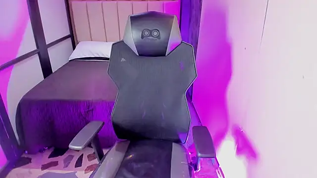 GemmaBrown online show from March 13, 12:12 pm