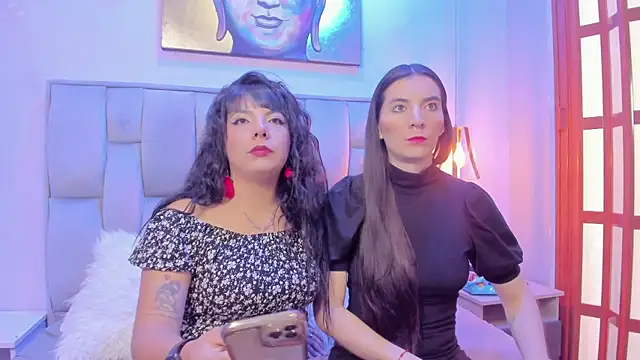 Valkiria-and-Dione online show from February 28, 1:56 pm