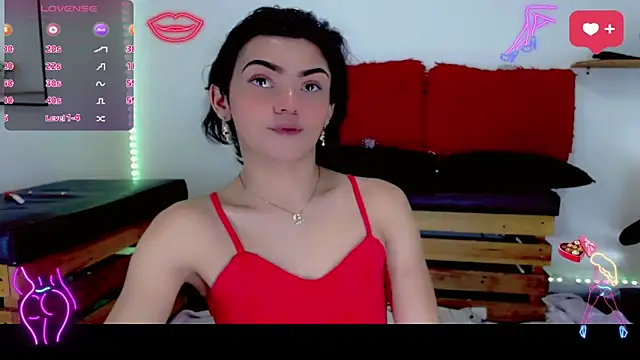 NathalialLooes online show from March 18, 5:43 am