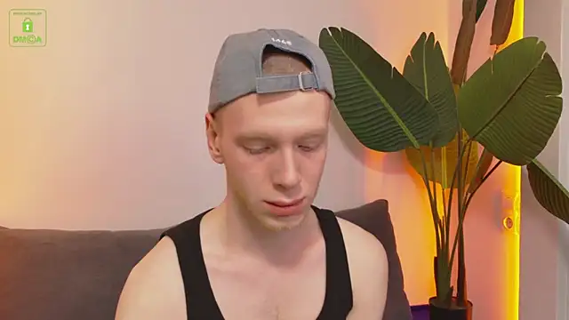 ZidNevil online show from February 7, 8:23 pm