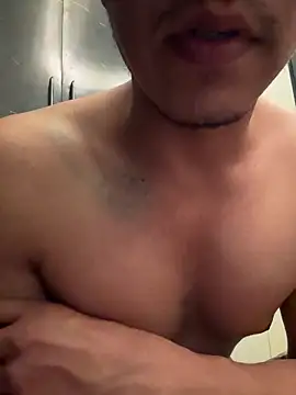 tonyxx000 online show from March 5, 6:48 pm