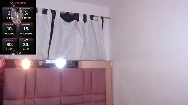 saraymoon online show from March 9, 9:19 pm