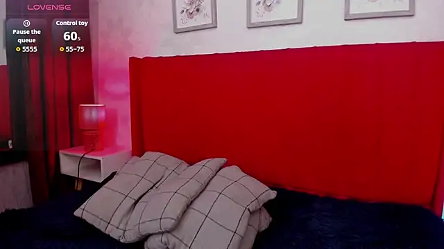 arlequiin  online show from April 1, 10:27 am