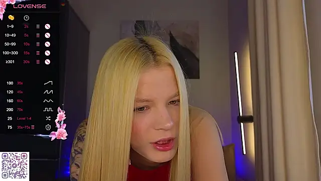 Snapshot of meowbaaby chatting on February 10, 3:21 am meowbaaby online show from February 10, 3:21 am