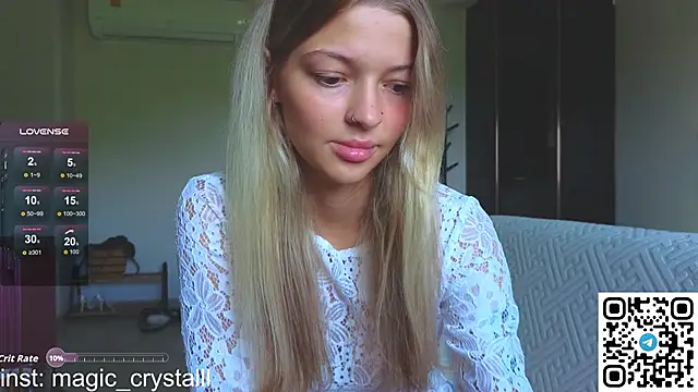 Snapshot of pink_flow0 chatting on March 11, 4:40 am pink flow0 online show from March 11, 4:40 am