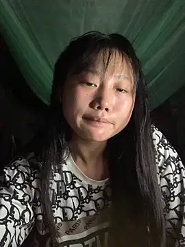 ngoccc-nga online show from March 25, 1:06 pm