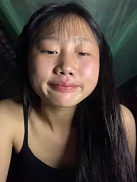 ngoccc-nga online show from March 28, 1:11 pm