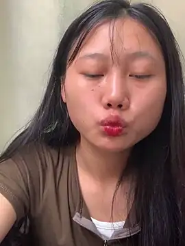 ngoccc-nga online show from April 3, 12:52 am