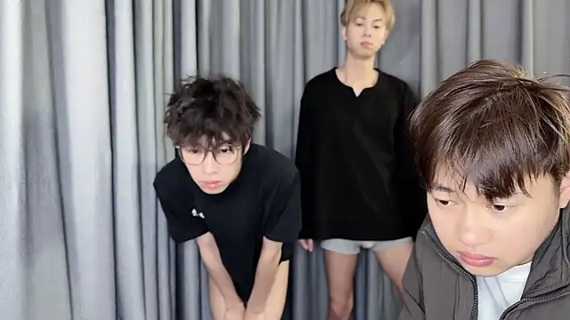 Snapshot of No_1MiaoMiao-Kk chatting on February 9, 11:36 am No 1MiaoMiao-Kk online show from February 9, 11:36 am