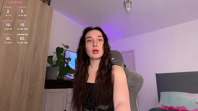 MegiMagic online show from April 18, 6:12 pm