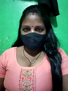 Snapshot of Parul-009 chatting on April 20, 10:29 am Parul-009 online show from April 20, 10:29 am