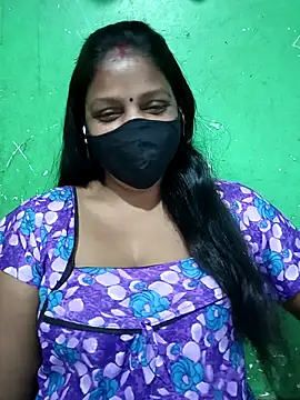 Snapshot of Parul-009 chatting on April 23, 5:41 am Parul-009 online show from April 23, 5:41 am