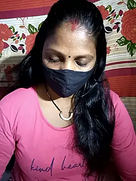 Snapshot of Parul-009 chatting on May 14, 5:53 pm Parul-009 online show from May 14, 5:53 pm