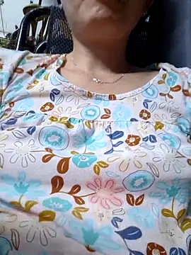 Baby-loveass69 online show from May 11, 11:49 am