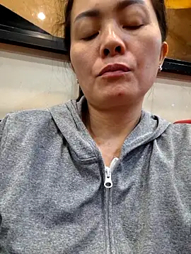 Baby-loveass69 online show from May 17, 11:39 am