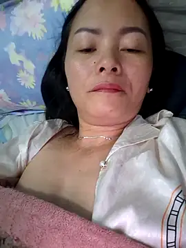 Snapshot of Baby-loveass69 chatting on June 4, 10:27 pm Baby-loveass69 online show from June 4, 10:27 pm