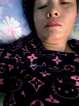 Snapshot of Baby-loveass69 chatting on June 8, 1:39 am Baby-loveass69 online show from June 8, 1:39 am