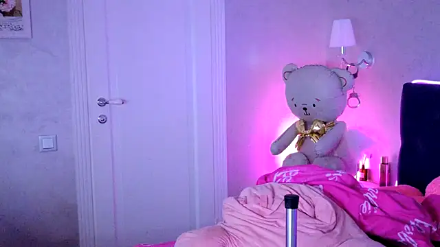 ChristallBreaz online show from February 24, 9:13 pm