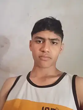 Snapshot of madmonkey69 chatting on February 2, 4:06 pm madmonkey69 online show from February 2, 4:06 pm