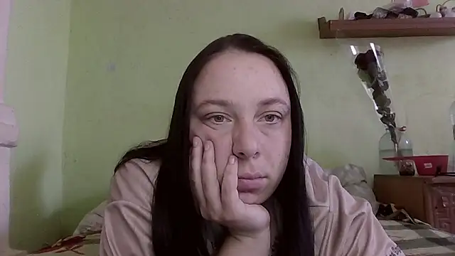 Snapshot of MillaSourety chatting on March 15, 8:31 am MillaSourety online show from March 15, 8:31 am