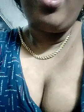 Snapshot of Tamil_Devasri chatting on April 2, 1:42 pm Tamil Devasri online show from April 2, 1:42 pm