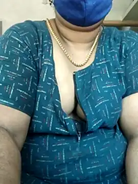 Snapshot of Tamil_Devasri chatting on April 3, 7:28 am Tamil Devasri online show from April 3, 7:28 am