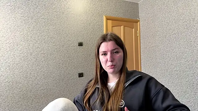 Snapshot of ErmaHoltham chatting on February 13, 12:12 pm ErmaHoltham online show from February 13, 12:12 pm