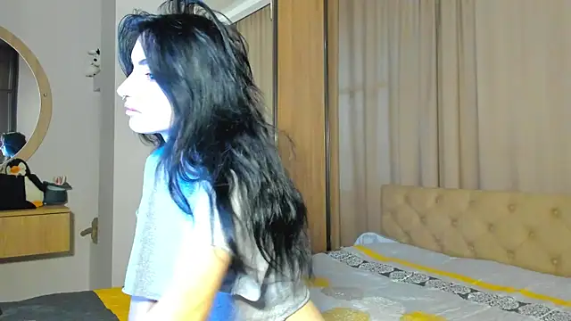 Lesyalisss online show from May 11, 9:23 pm