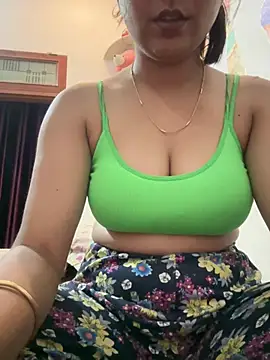 kavyababy00 online show from March 22, 4:43 pm