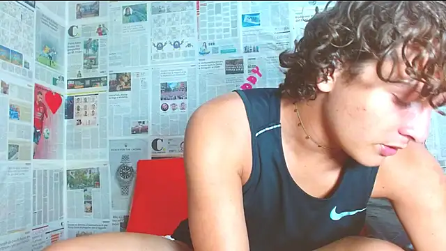 arielnoir6958 online show from February 5, 11:31 pm